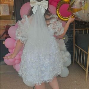 White 3d floral dress short